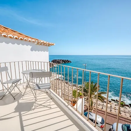 Casa Da Rocha * Câmara de Lobos